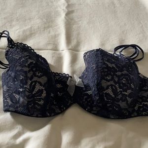 Brand new b.tempt’d lace bra